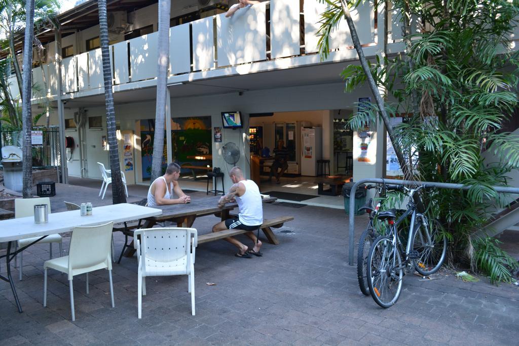 Frogs-Hollow Backpackers Darwin Luaran gambar